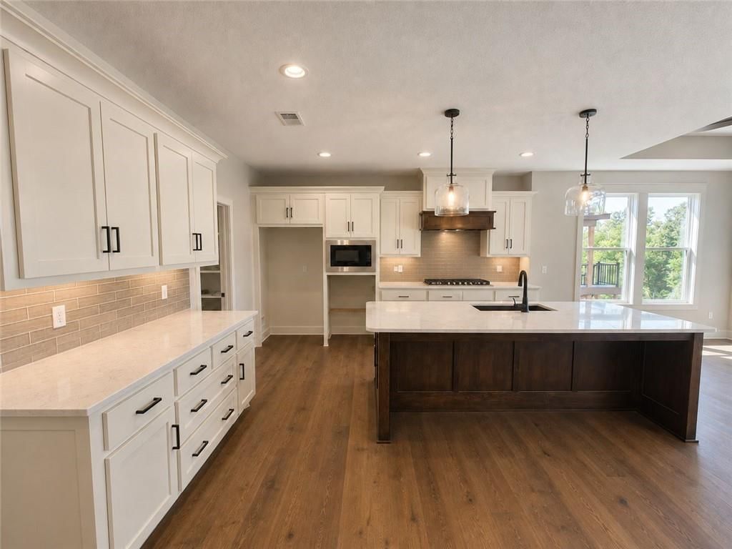 22182 W 116th Terrace — photo 5