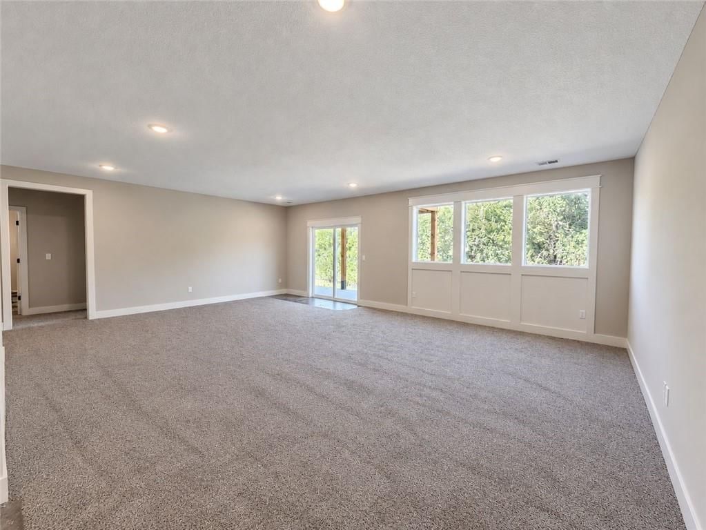 22182 W 116th Terrace — photo 24