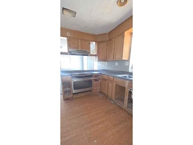 3035 Donnelly Avenue — photo 5