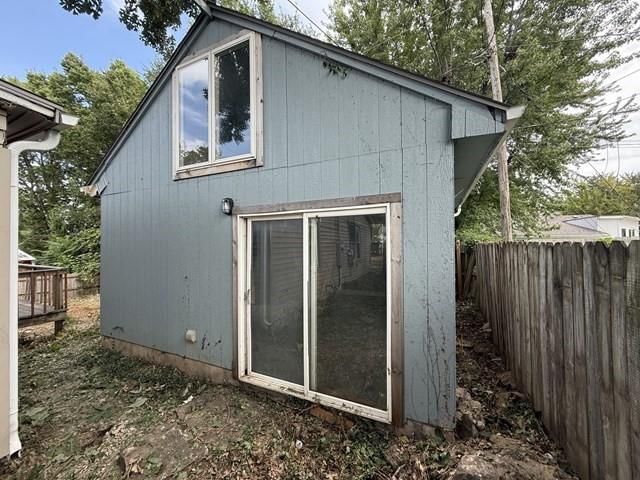 3035 Donnelly Avenue — photo 17