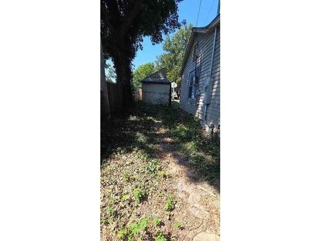 3035 Donnelly Avenue — photo 24