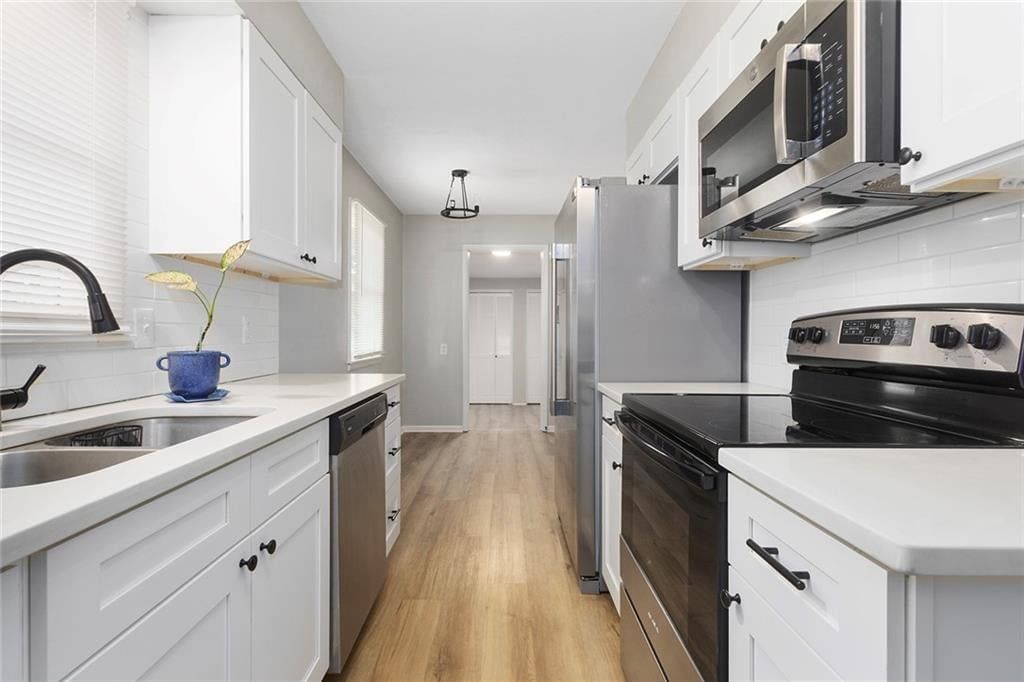 24 Virginia Drive — photo 6