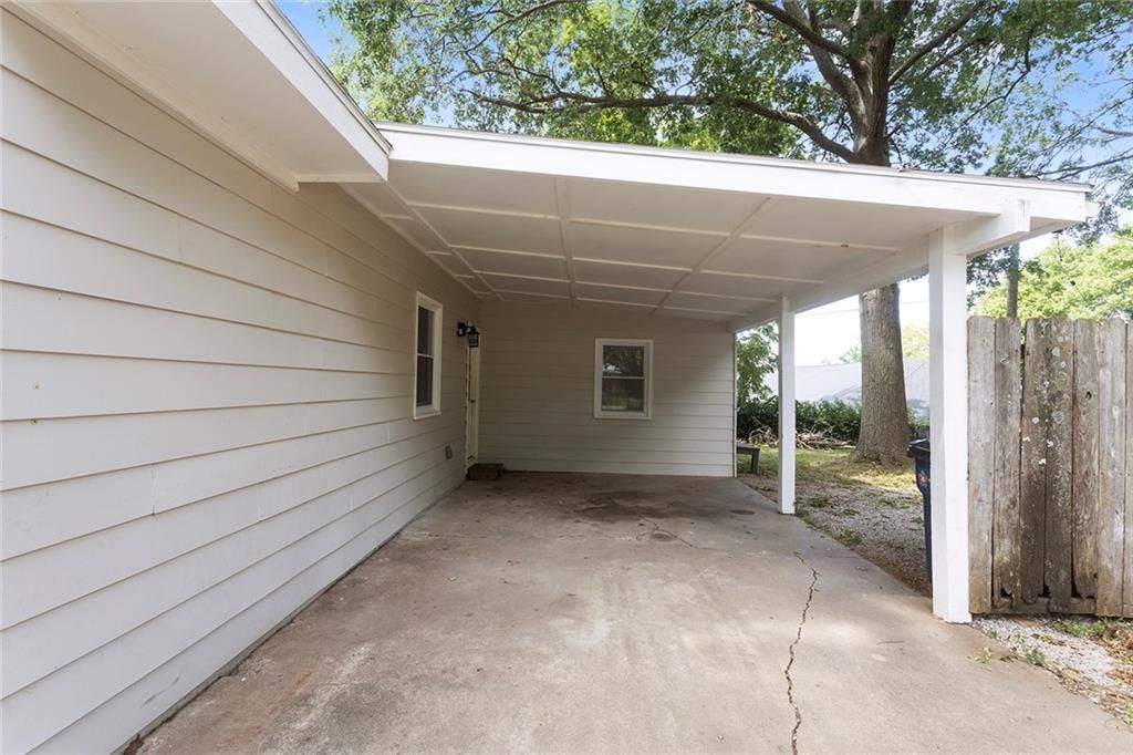 24 Virginia Drive — photo 23