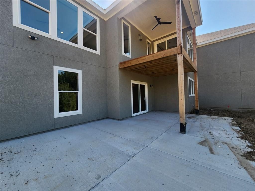 22180 W 116th Terrace — photo 32