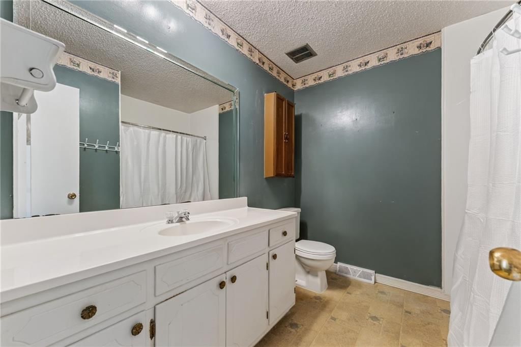 301 SE Alice Street — photo 16