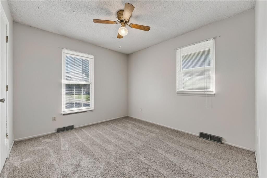 301 SE Alice Street — photo 19