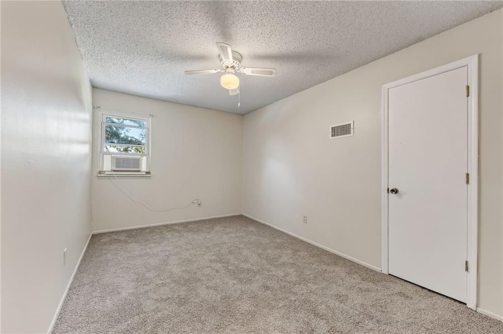 301 SE Alice Street — photo 24