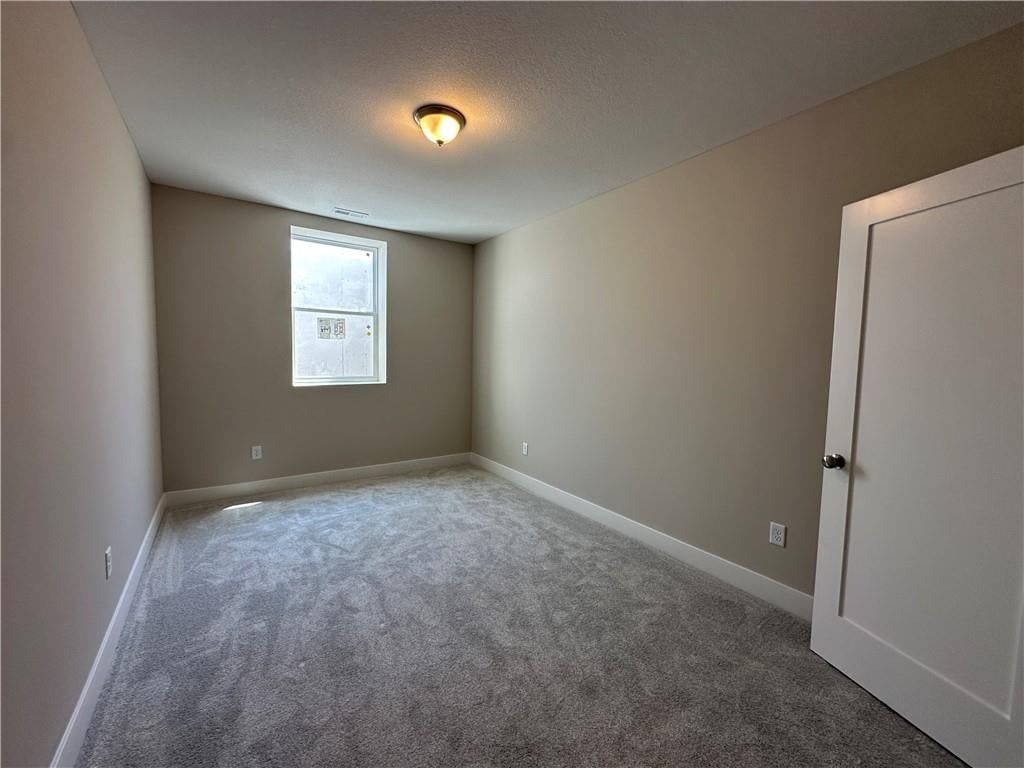 409 Ash Street — photo 32