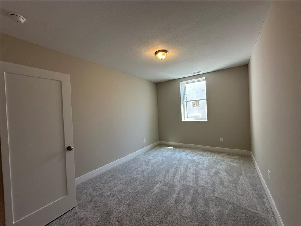 409 Ash Street — photo 37