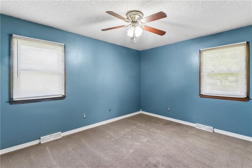 113 SE Mount Vernon Drive — photo 27