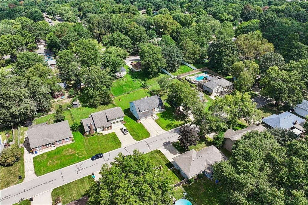 113 SE Mount Vernon Drive — photo 48