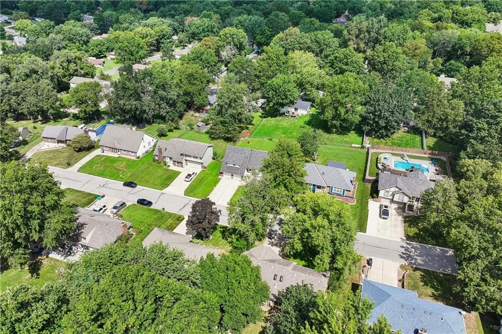 113 SE Mount Vernon Drive — photo 49