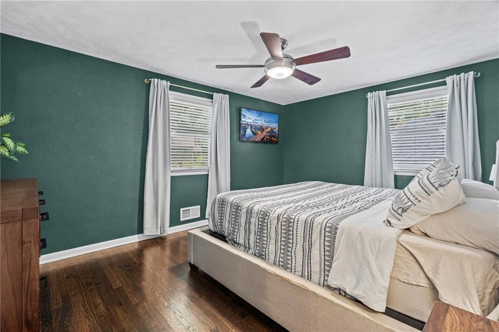 8921 CONSER Drive — photo 20
