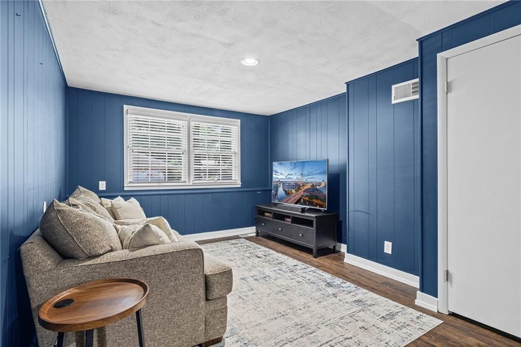 8921 CONSER Drive — photo 25