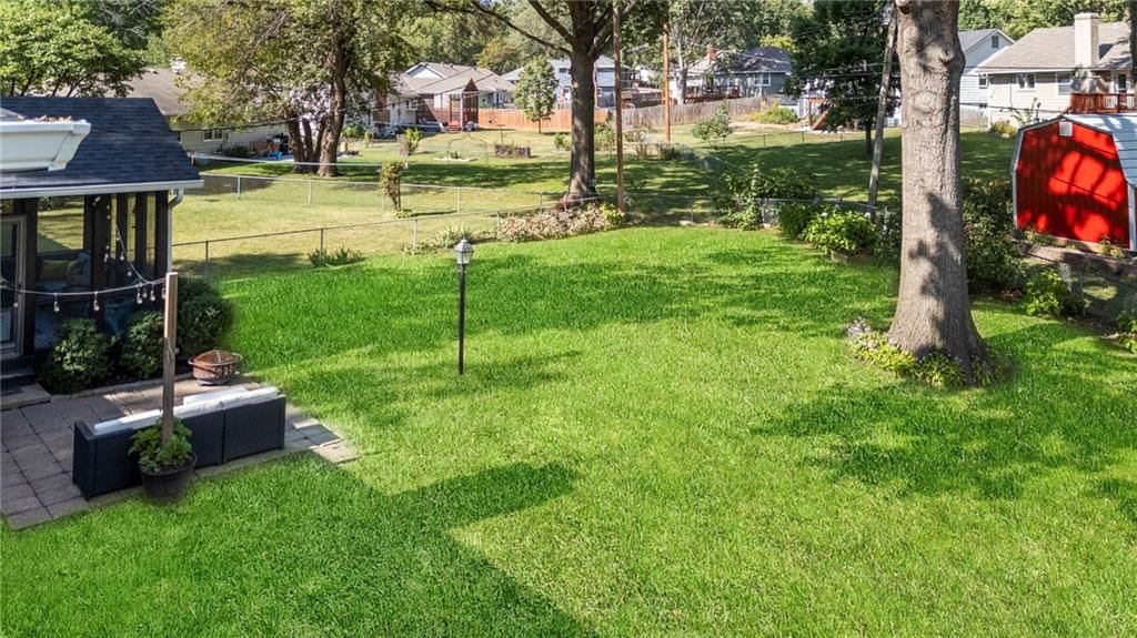 8921 CONSER Drive — photo 35