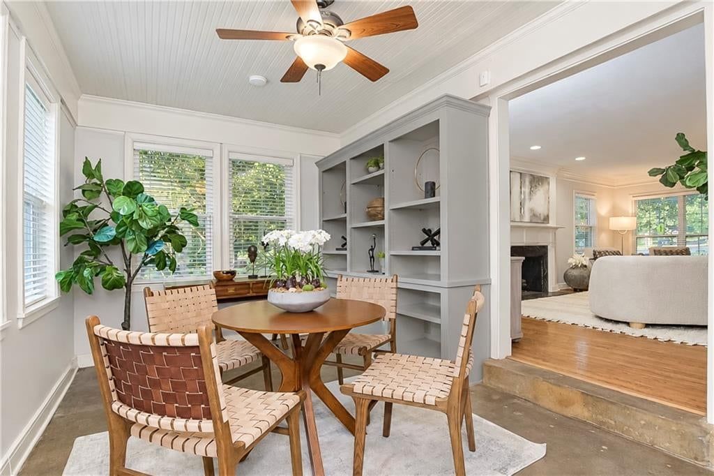 Photo 7 of 32 - 6821 Brookside Road, Kansas City, MO 64113