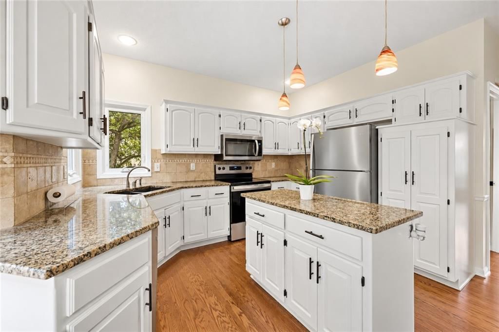 9601 W 129 Street — photo 15