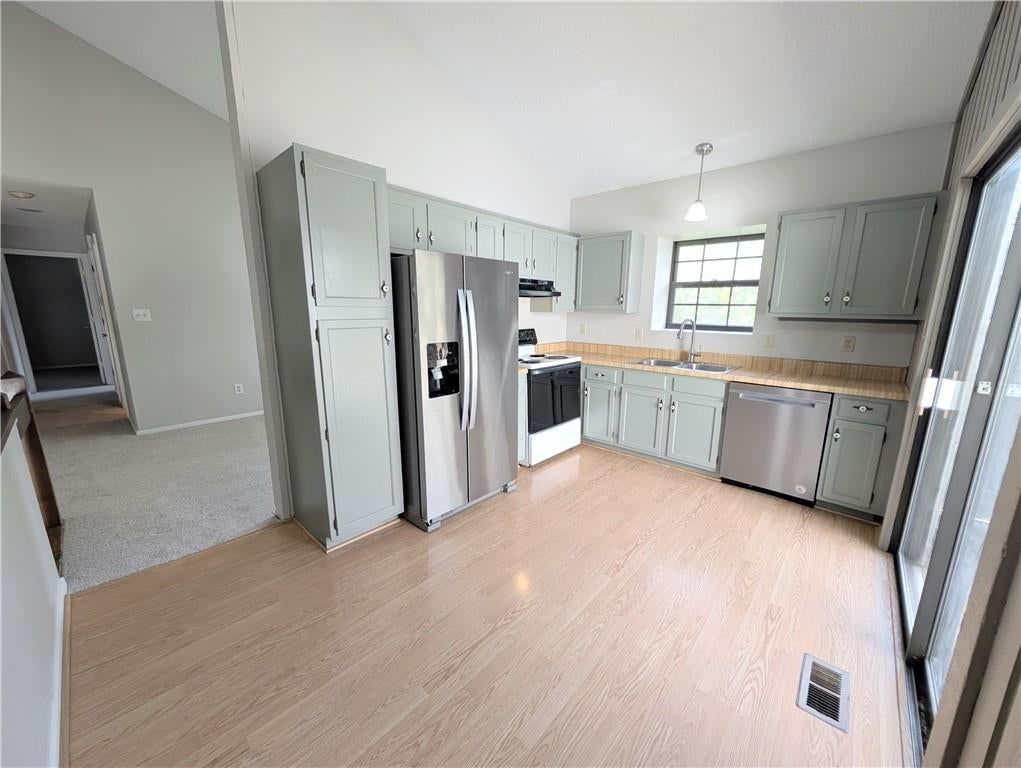 12836 W 108th Street — photo 10