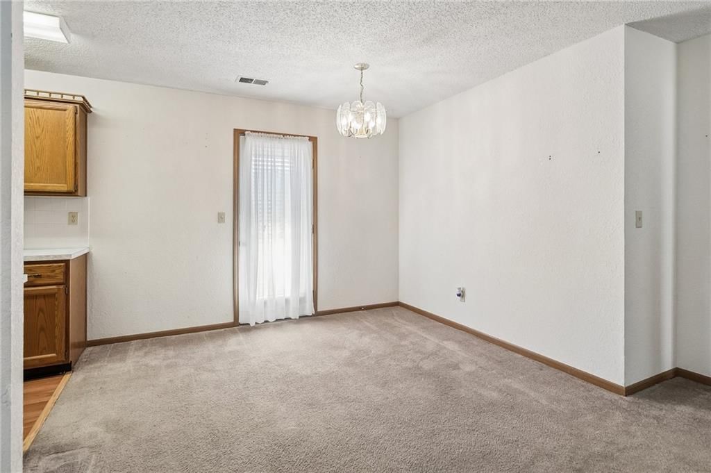7841 Freeman Avenue — photo 16