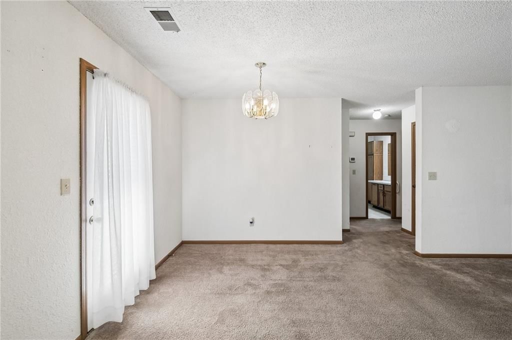 7841 Freeman Avenue — photo 17