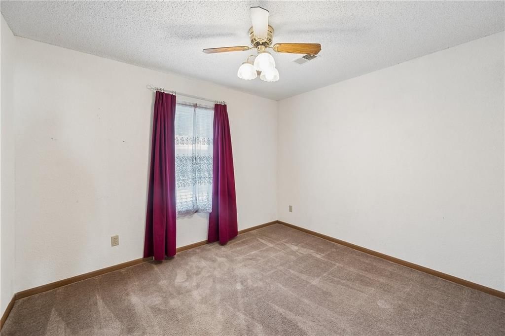 7841 Freeman Avenue — photo 19