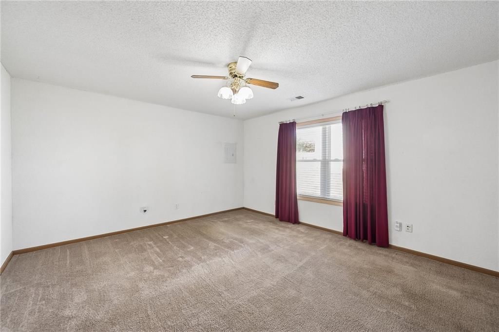 7841 Freeman Avenue — photo 22