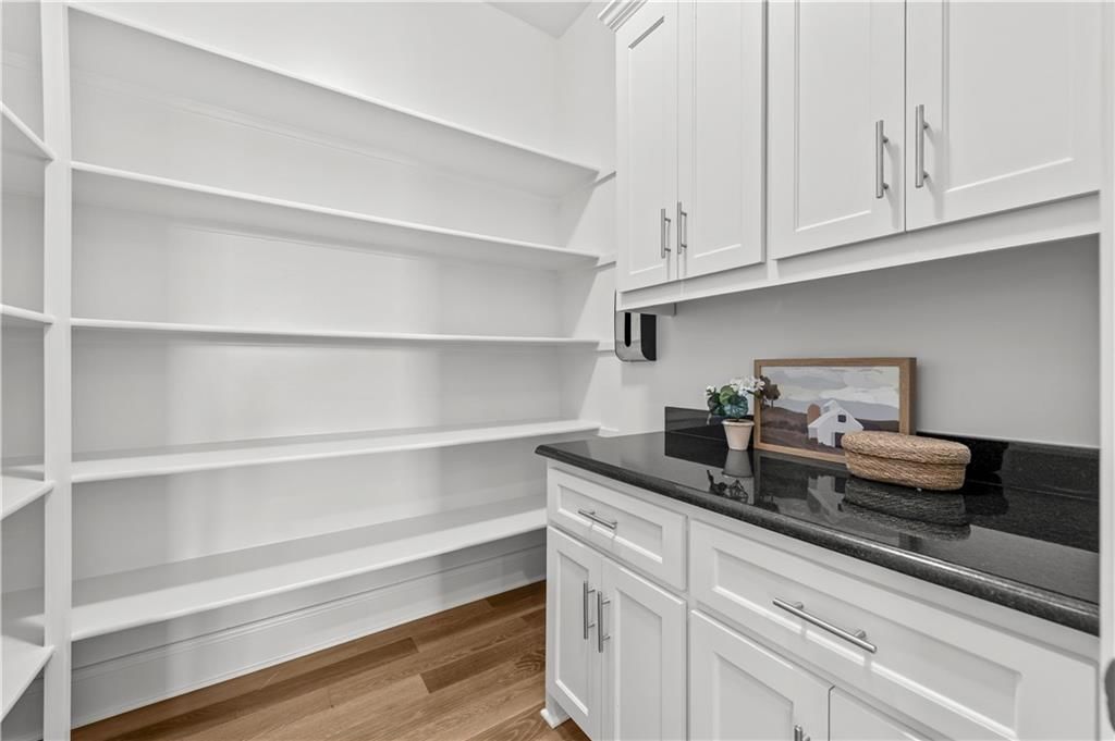 16408 Rosehill Street — photo 26
