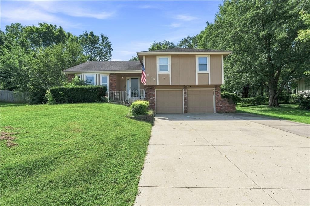 919 NE 112th Terrace, Kansas City, MO