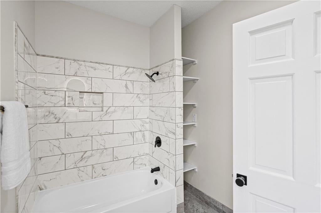 3530 Kenwood Avenue — photo 38