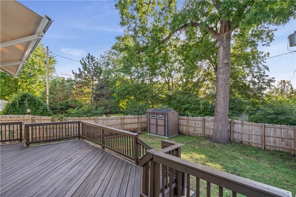 3530 Kenwood Avenue — photo 41