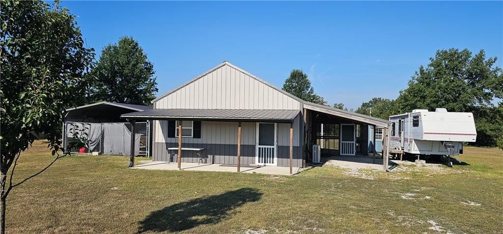 27307 SUNSET Drive — photo 3