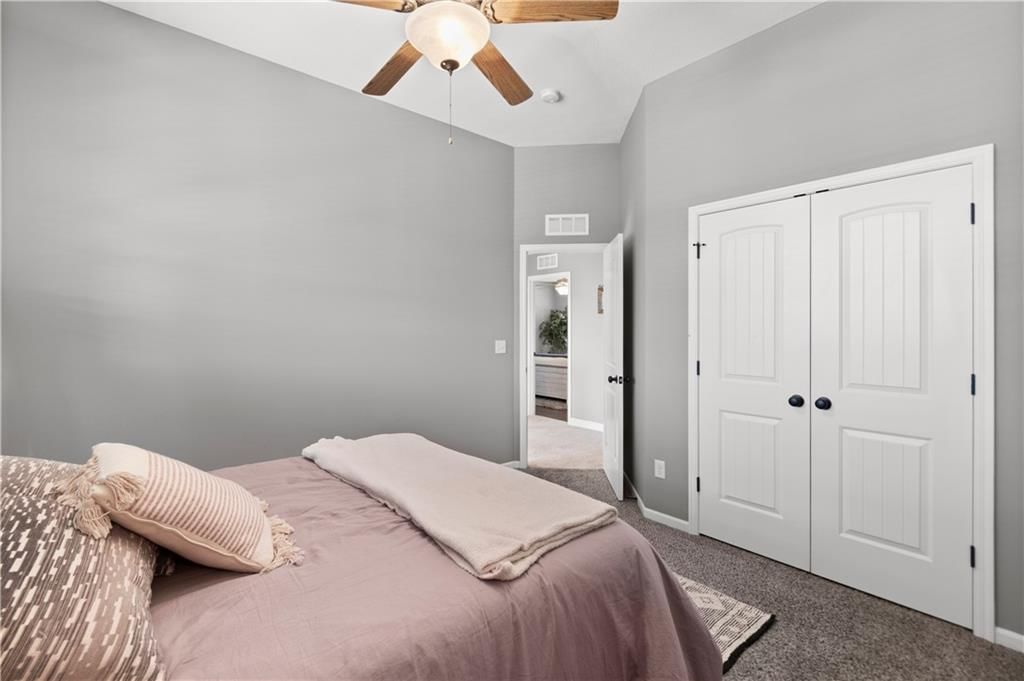 Photo 31 of 53 - 8808 SW 4TH Street, Blue Springs, MO 64064