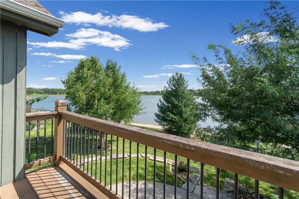 Photo 33 of 53 - 8808 SW 4TH Street, Blue Springs, MO 64064
