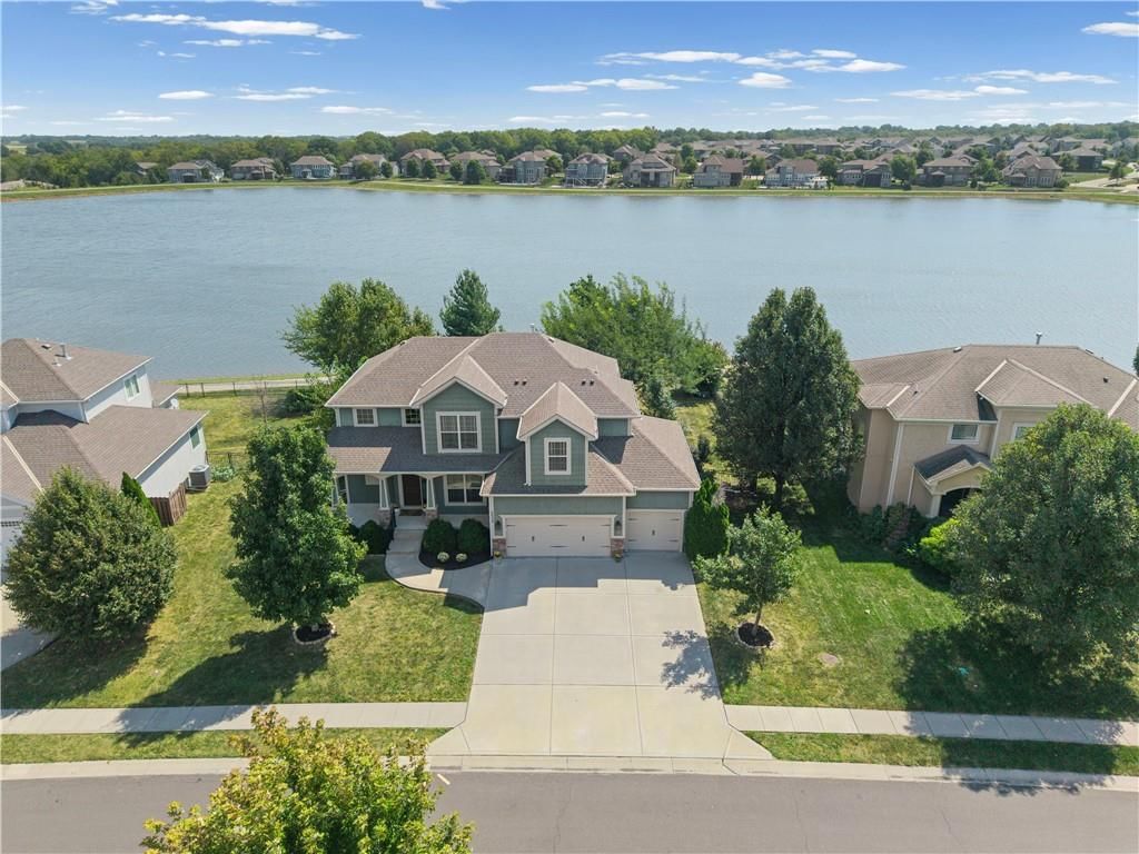 Photo 42 of 53 - 8808 SW 4TH Street, Blue Springs, MO 64064