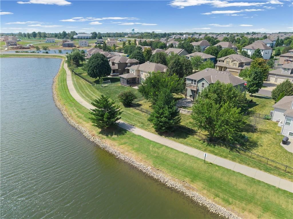 Photo 46 of 53 - 8808 SW 4TH Street, Blue Springs, MO 64064