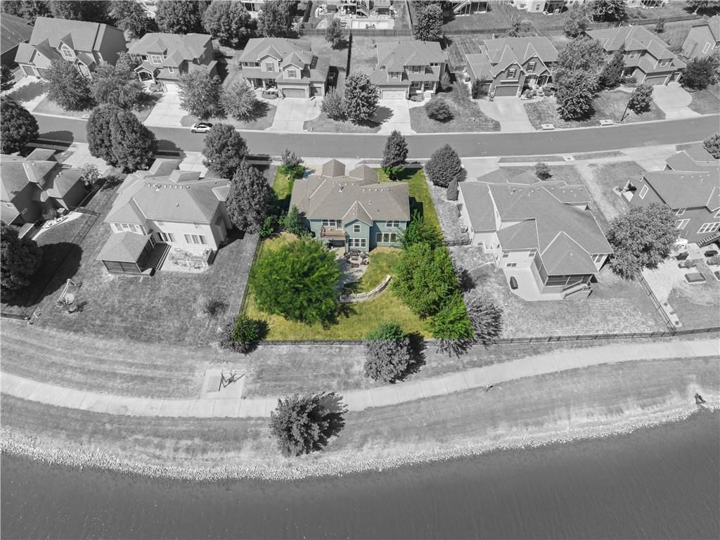 Photo 53 of 53 - 8808 SW 4TH Street, Blue Springs, MO 64064