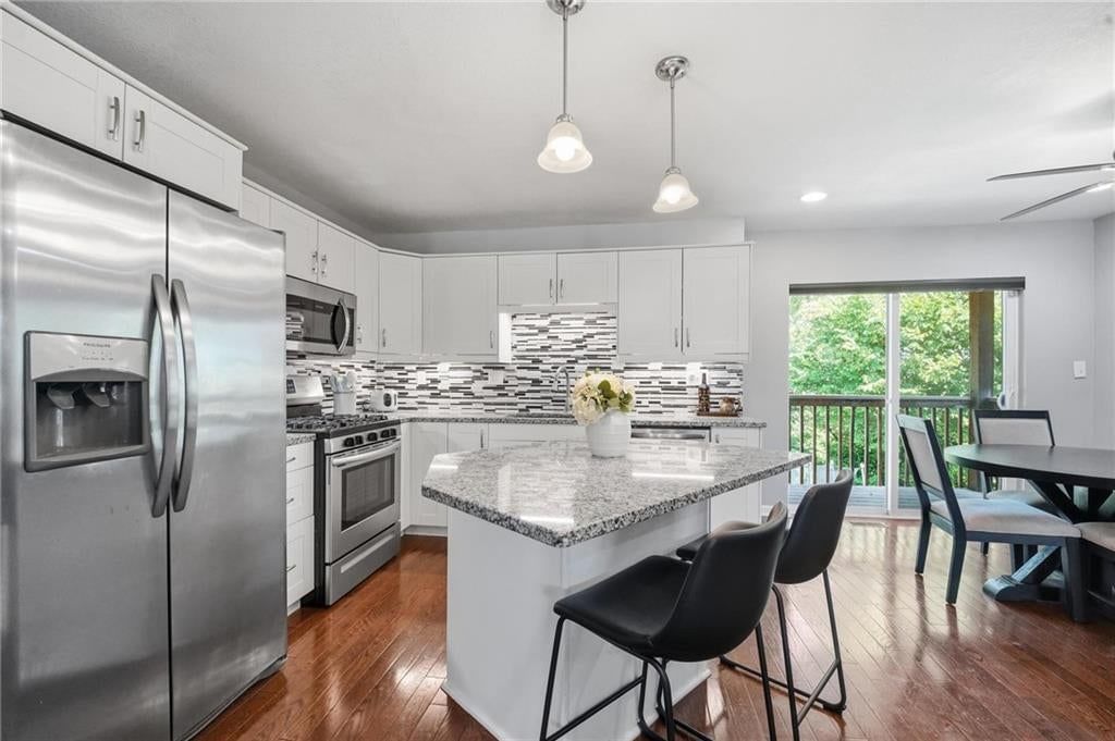 5108 E 39th Street — photo 1