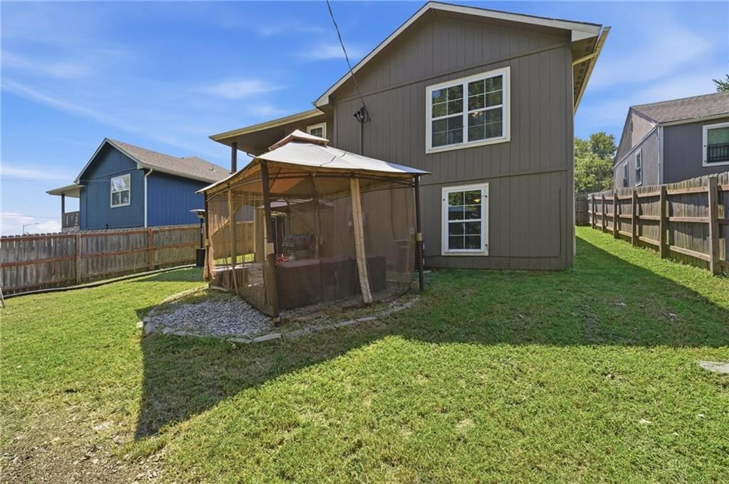 5108 E 39th Street — photo 37