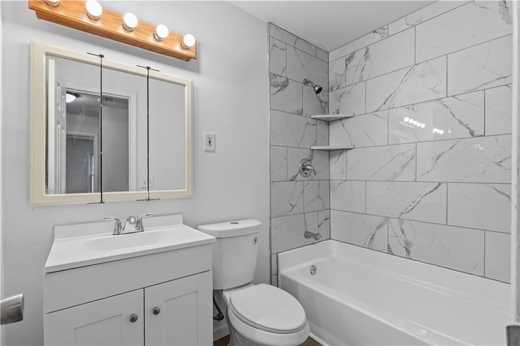 4507 E 47th Street — photo 9