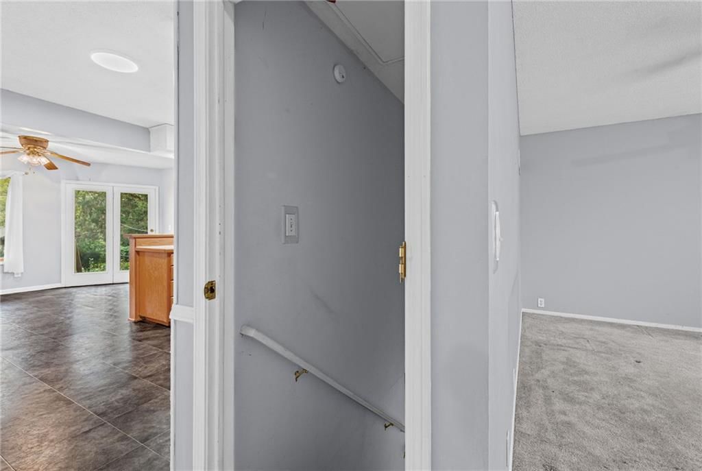 Photo 28 of 38 - 812 NE 113th Street, Kansas City, MO 64155