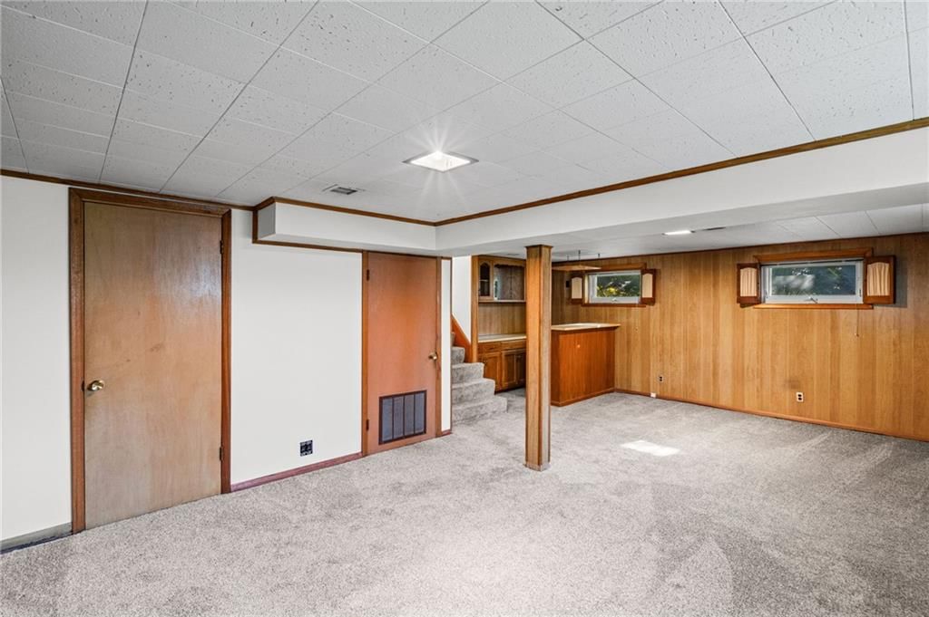 Photo 24 of 32 - 7426 Stearns Street, Shawnee, KS 66203