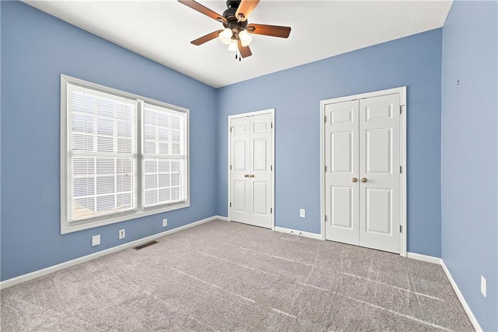 1403 NE Glenfield Court — photo 23