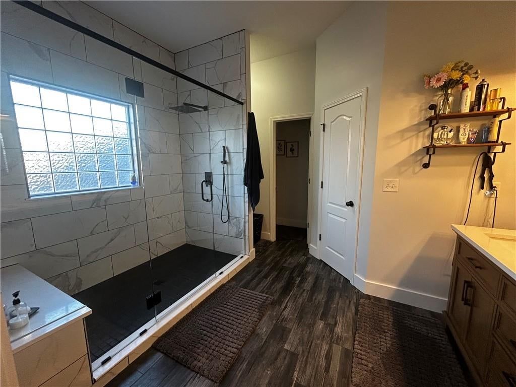 110 S Eastglen Drive — photo 18