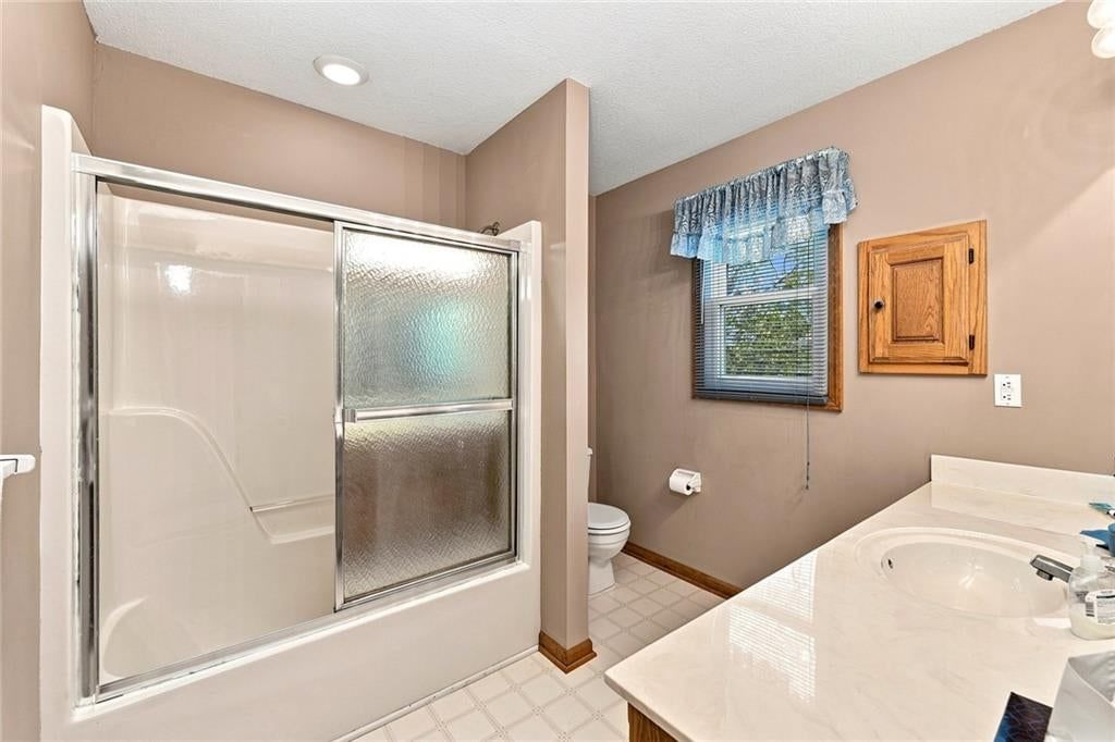 1136 SW Pacific Drive — photo 22