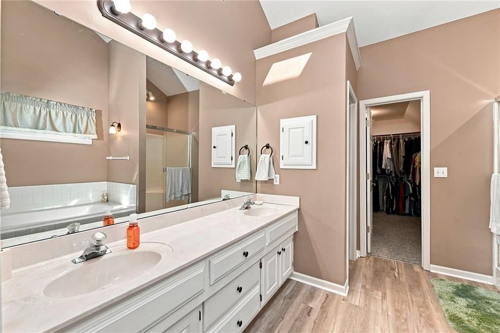 1136 SW Pacific Drive — photo 27