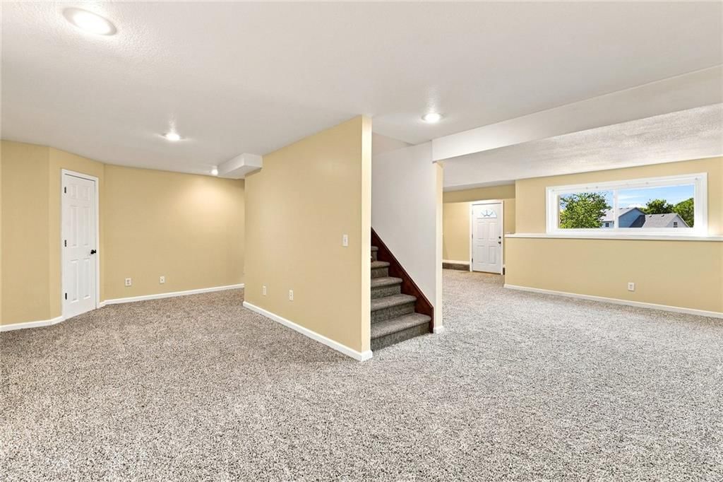 1136 SW Pacific Drive — photo 34