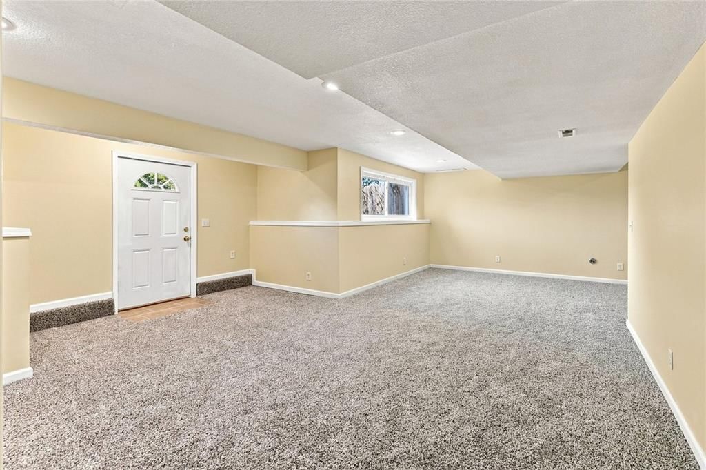 1136 SW Pacific Drive — photo 35