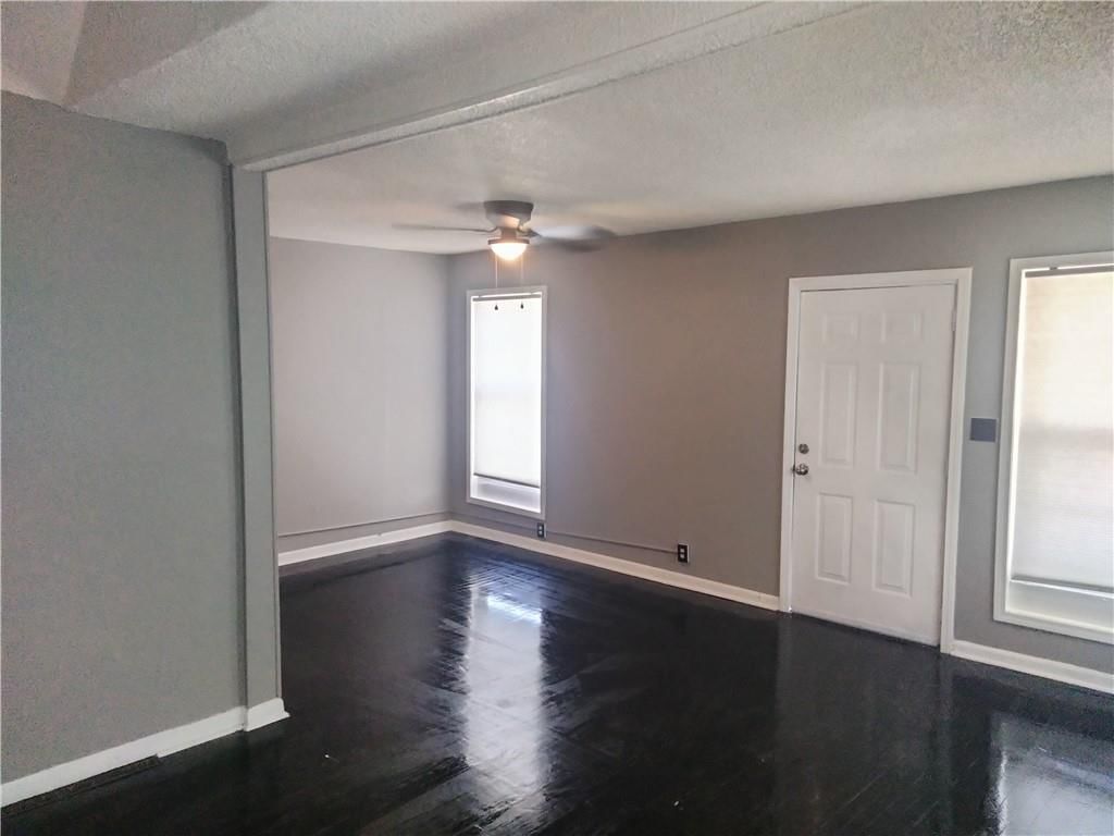 Photo 9 of 31, 1057 Webster Avenue, Kansas City, KS 66104