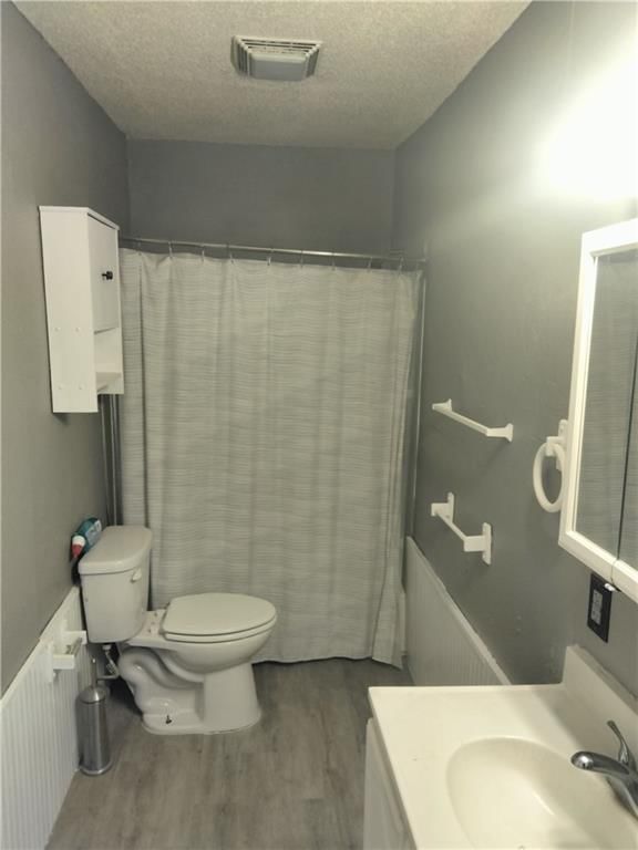 Photo 18 of 31, 1057 Webster Avenue, Kansas City, KS 66104