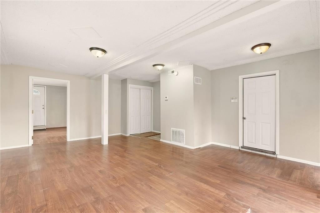 6207 Leavenworth Road — photo 22